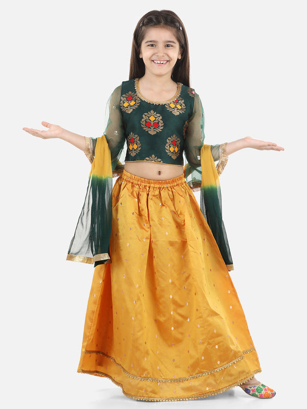 Girl's Silk Green Lehenga Sets - Bownbee