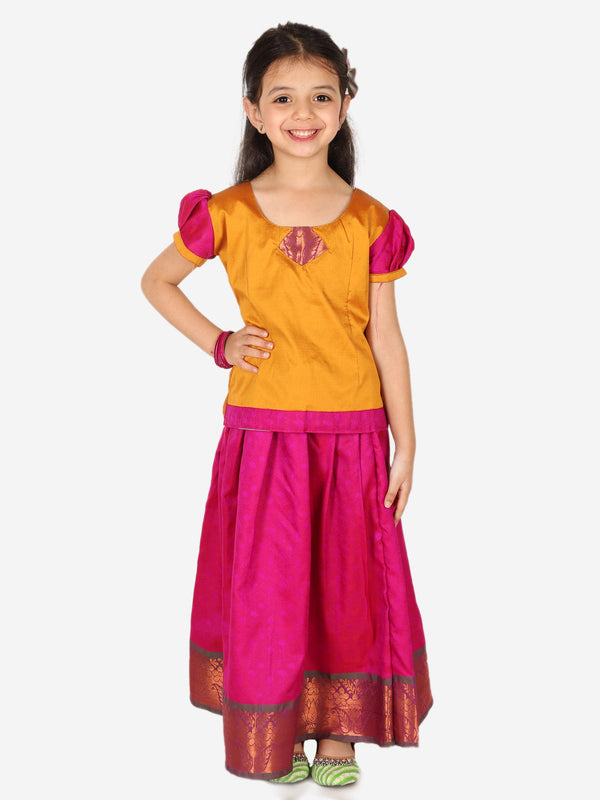 Girl's Silk Orange Lehenga Sets - Bownbee