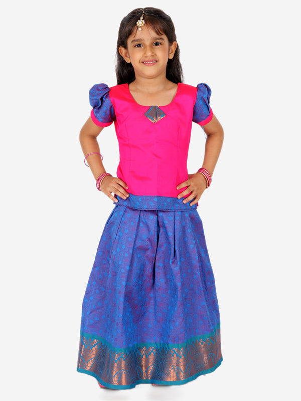 Girl's Silk Pink Lehenga Sets - Bownbee