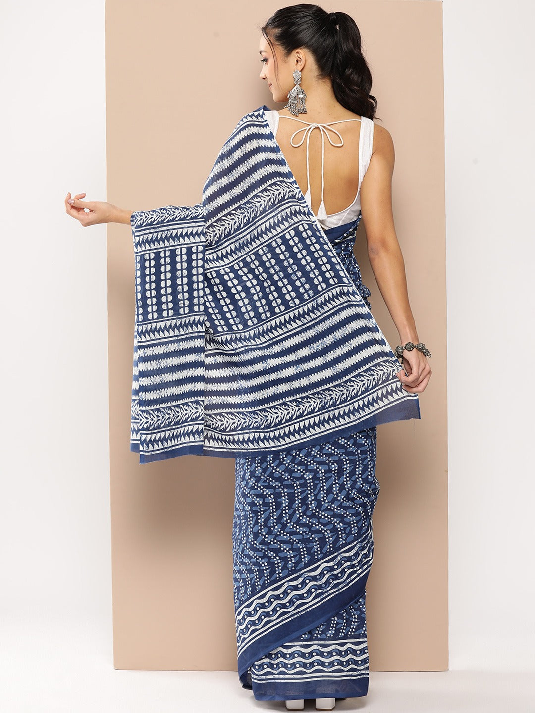 Blue Chevron Mulmul Cotton Sarees With Unstitched Blouse-Indiakreations-JS1967SARBL