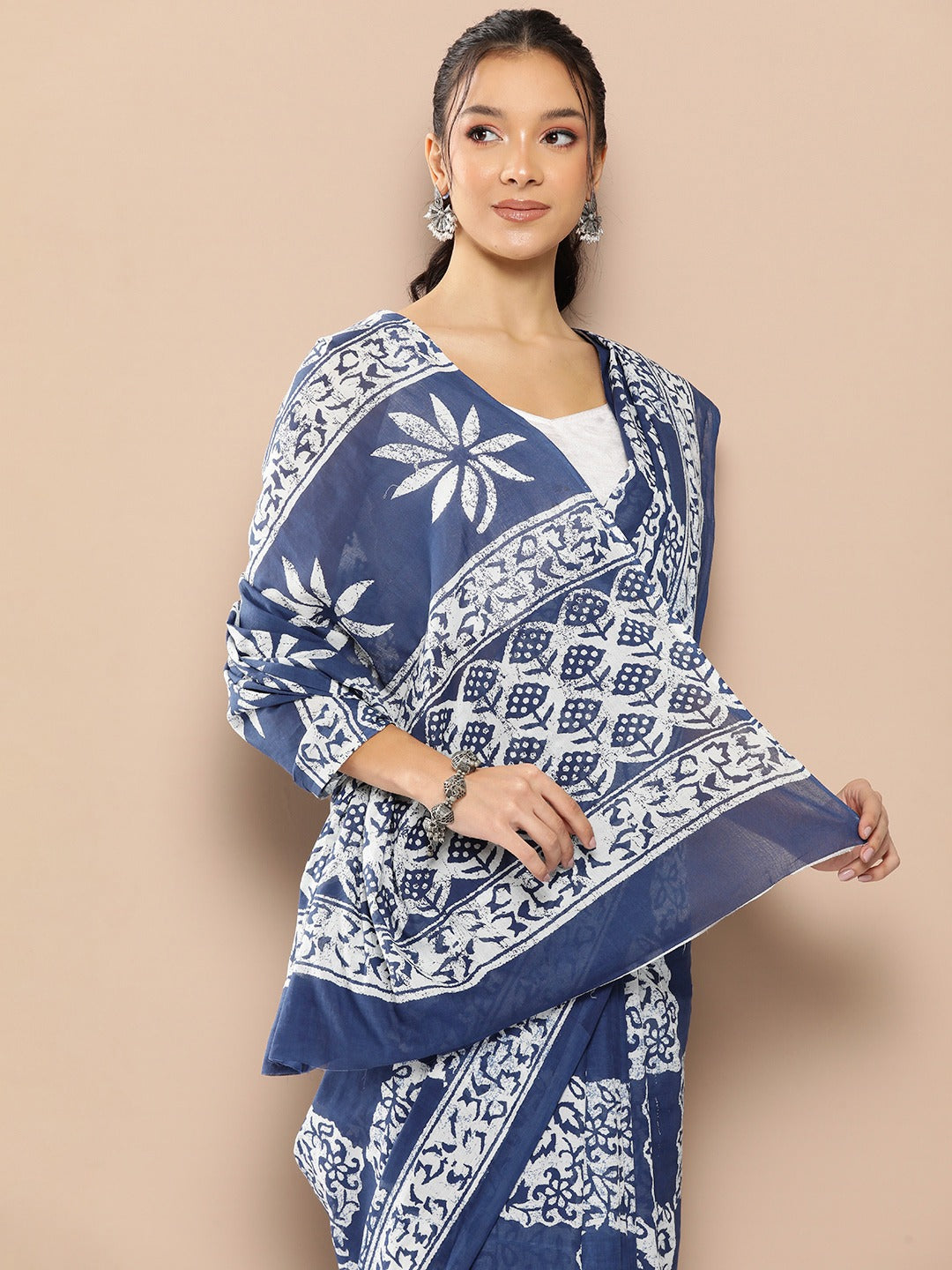 Blue Ethnic motifs Mulmul Cotton Sarees With Unstitched Blouse-Indiakreations-JS1965SARBL