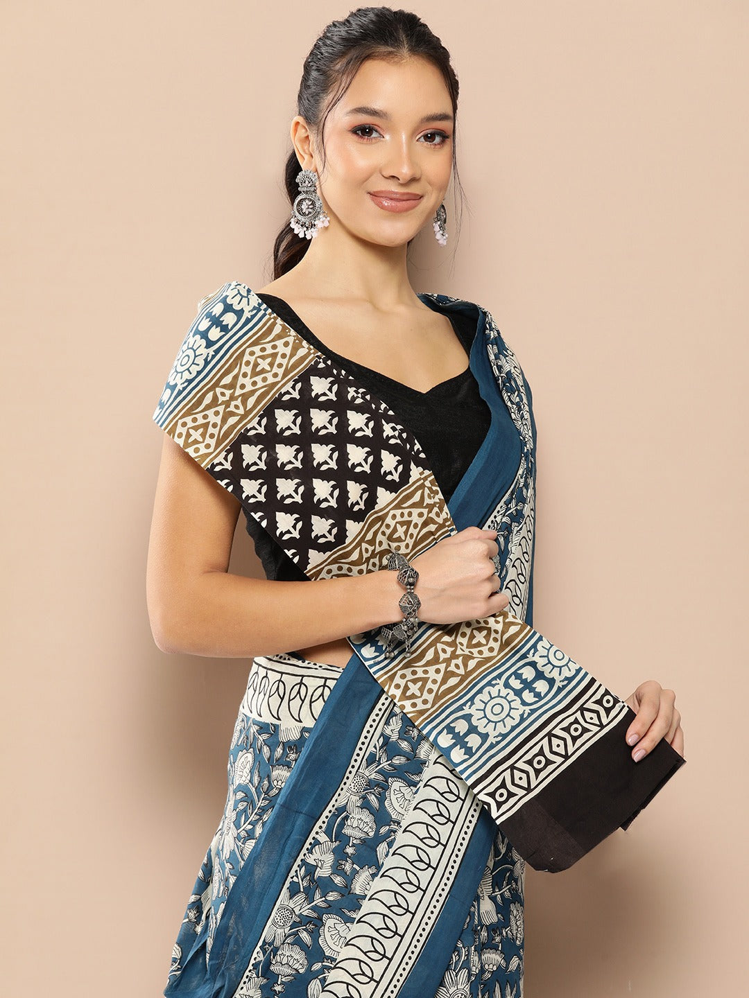 Blue Floral Mulmul Cotton Sarees With Unstitched Blouse-Indiakreations-JS1983SARBL