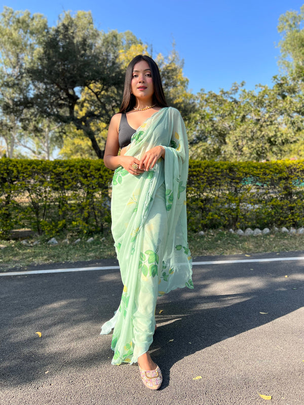 Women's Green Foil Printed Saree - VAMSEE