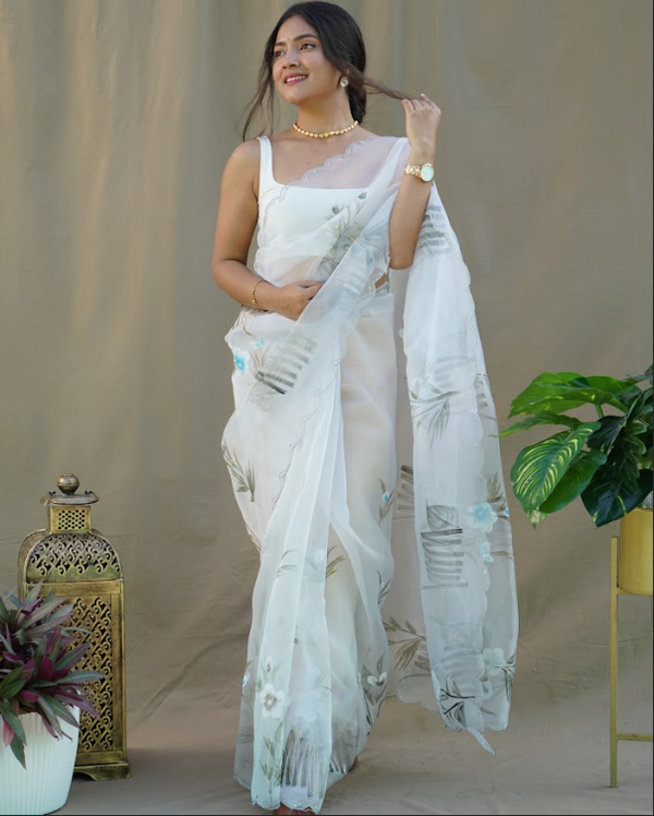 Women's Menka Grey Organza Saree  - Vamsee