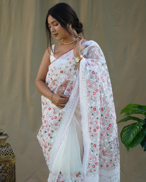 Women's Sombi Box White Organza Saree  - Vamsee