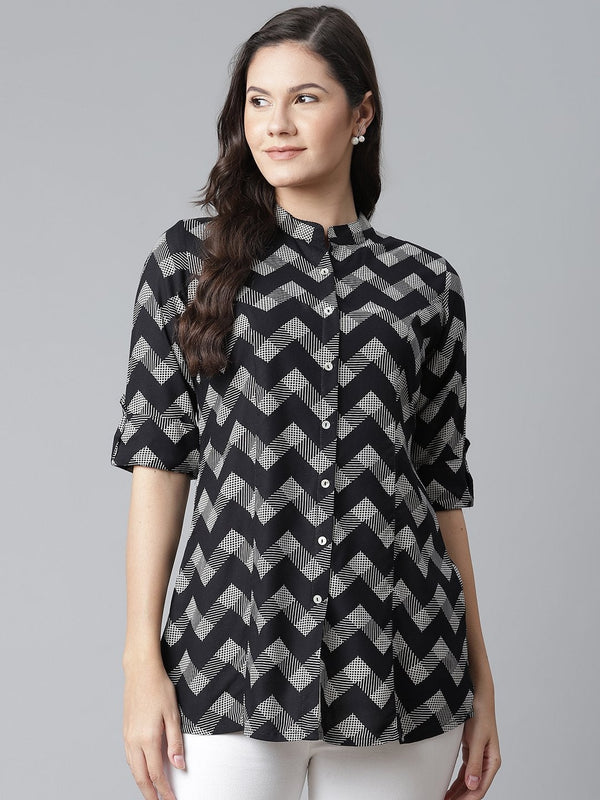 Women's Black Rayon Zigzag Print Top  - Wahenoor