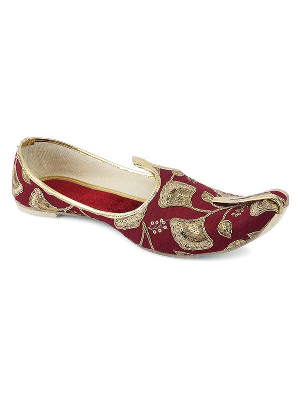 Men's Indian Ethnic Party Wear Beige Embroidered Footwear - Desi Colour