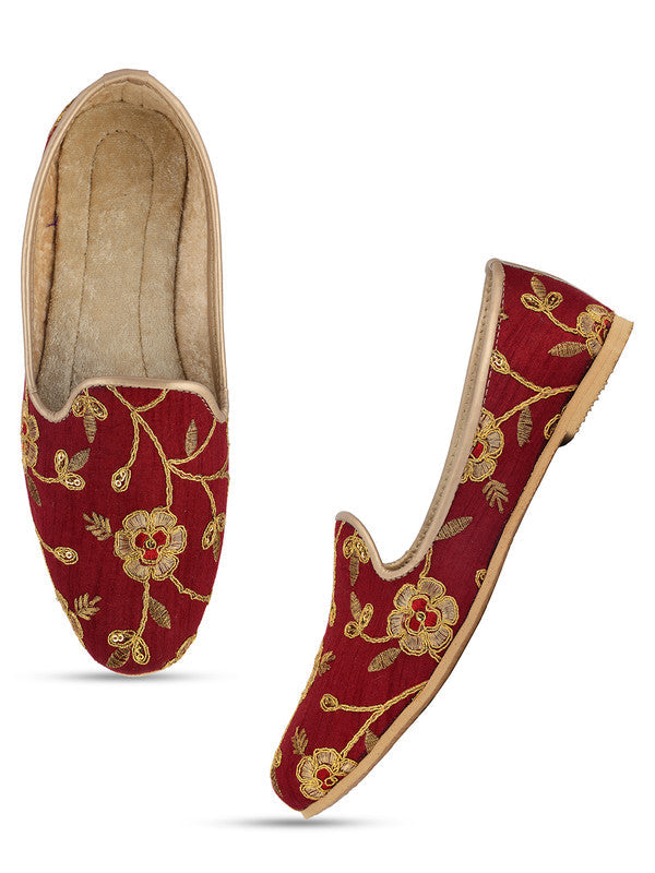 Men's Indian Ethnic Party Wear Embroidered Maroon Footwear - Desi Colour