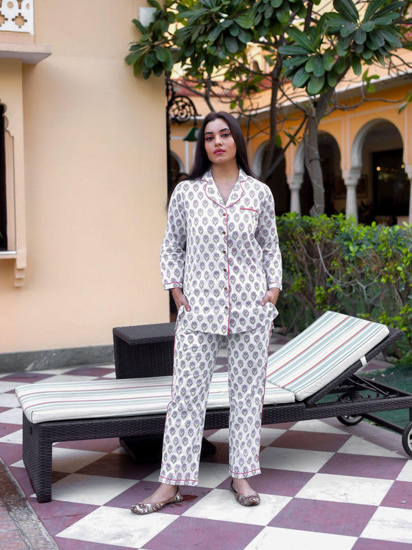 Jashvi White Printed Cotton Night Suit