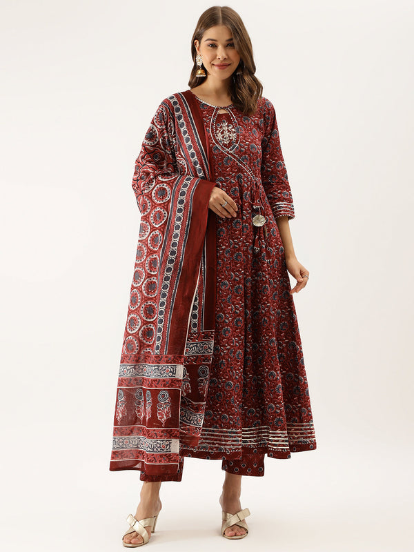 Women's Maroon Floral Printed Cotton Anarkali Kurta Set With Dupatta - Noz2Toz