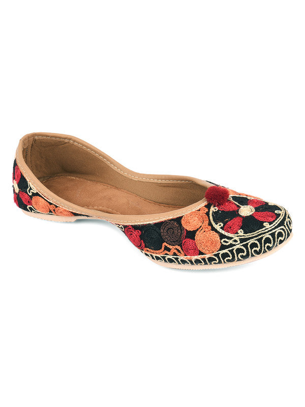 Women's Black Embroidered Indian Handcrafted Ethnic Comfort Footwear - Desi Colour