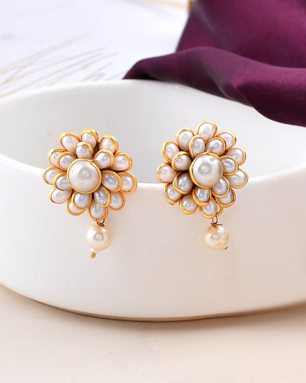 Women's Designer Gold Plated Flower Design Stud Earring | Light Weight Fashion Jewelry - Avisha