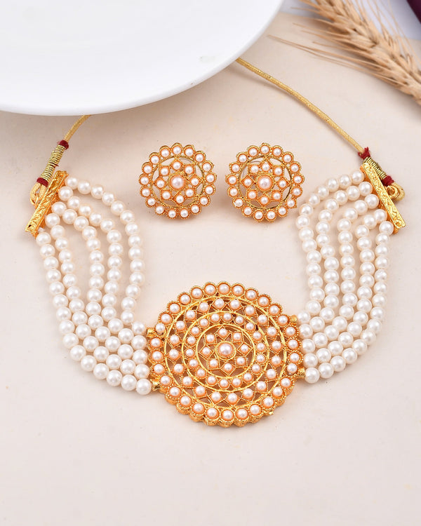 Women's Shine Beads Ethnic Neck Chick Set With Earring - Avisha