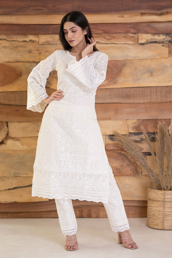 Women's White Chikankari Kurta With Palazzo Set By Saras The Label (2 Pc Set)