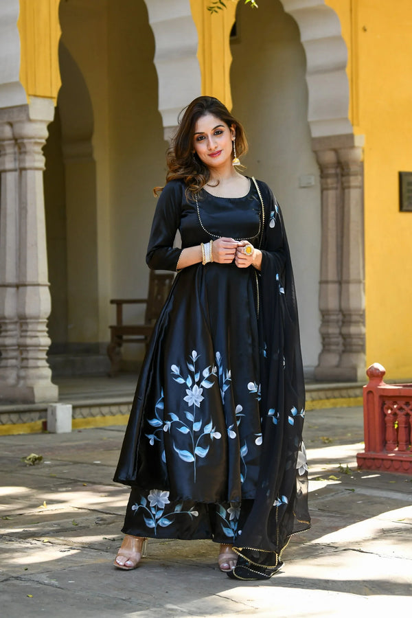 Women's Black Anarkali Kurta With Dupatta- (3Pc Set) - Saras The Label