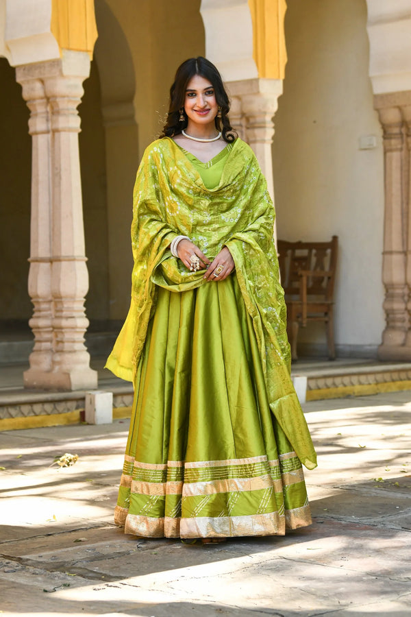 Women's Green Lehenga In Silk- 3Pc Set - Saras The Label