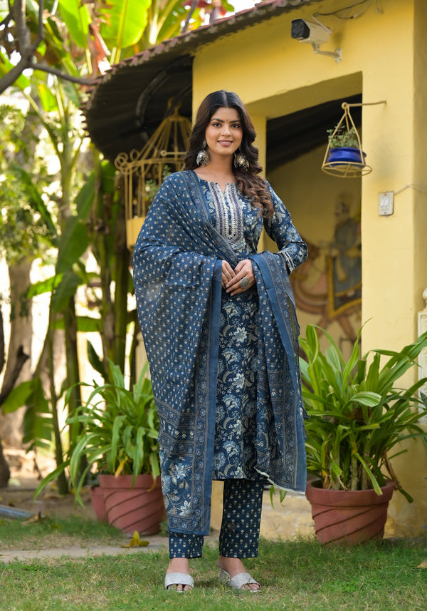 Women's Blue Printed Viscose Rayon Kurta, Pant And Dupatta Set - Alvami