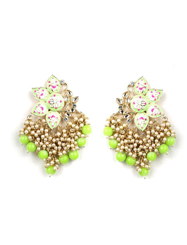 Women's Kundan Beaded Floral Shaped Earring - Priyaasi