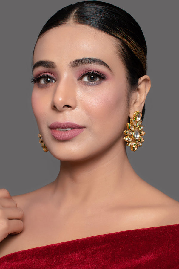 Women's Handcrafted Kundan embellished Kundan earrings - Femizen