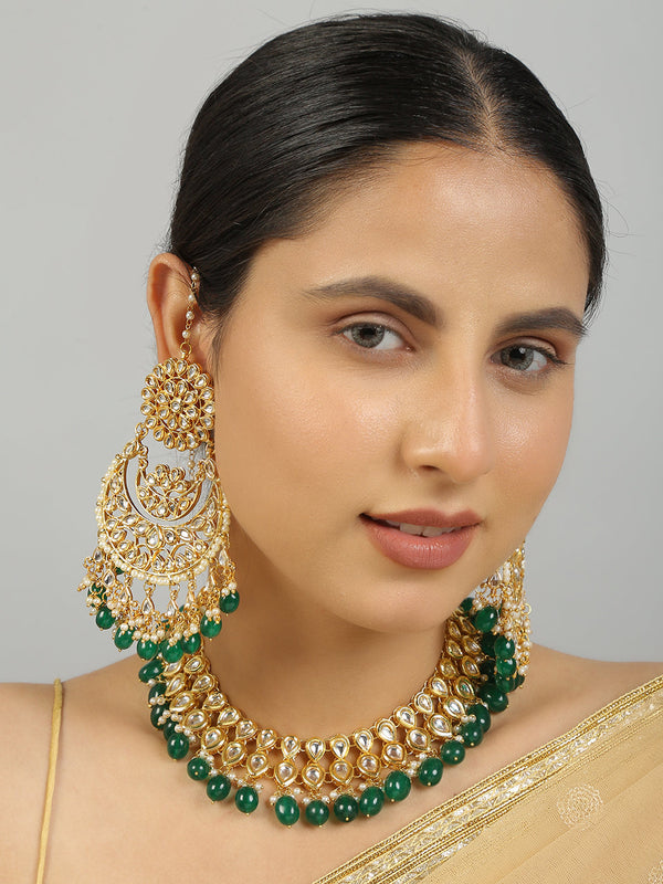 Women's Gold Toned Kundan Necklace With Pair Of Earrings  - Femizen