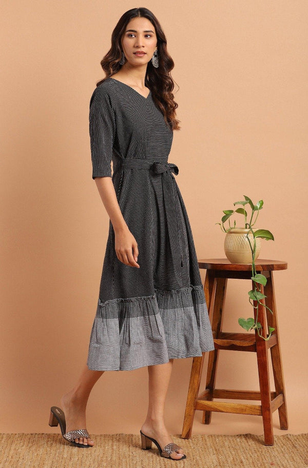 Women's Black Cotton Western Dress With Pocket-Janasya