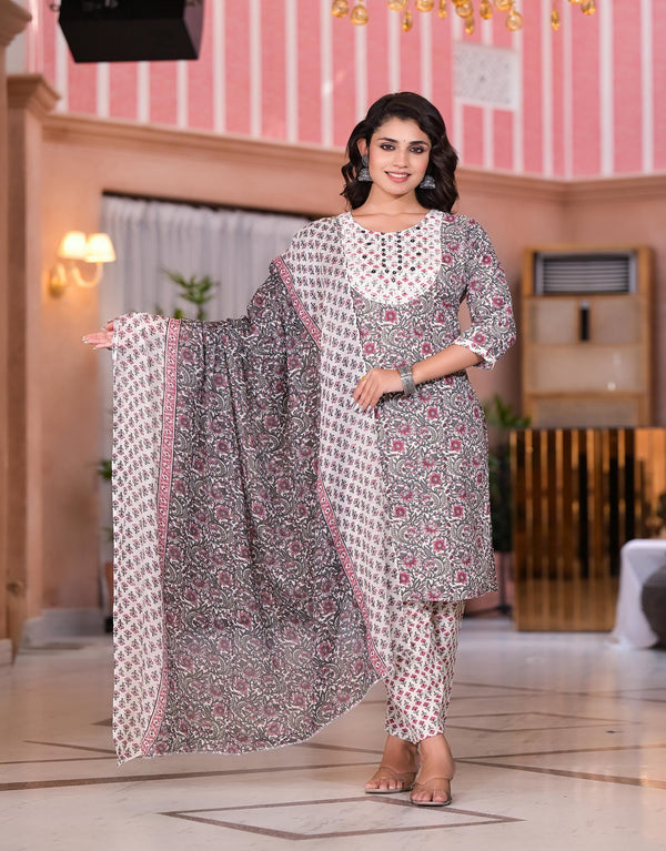 Off White Floral Printed Cotton Kurta Set With Thread & Mirror work