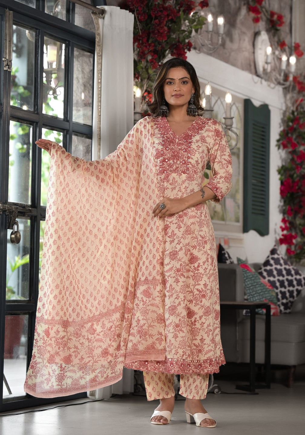 Women's Pink Rayon Print Kurta, Pant And Dupatta Set - Juniper