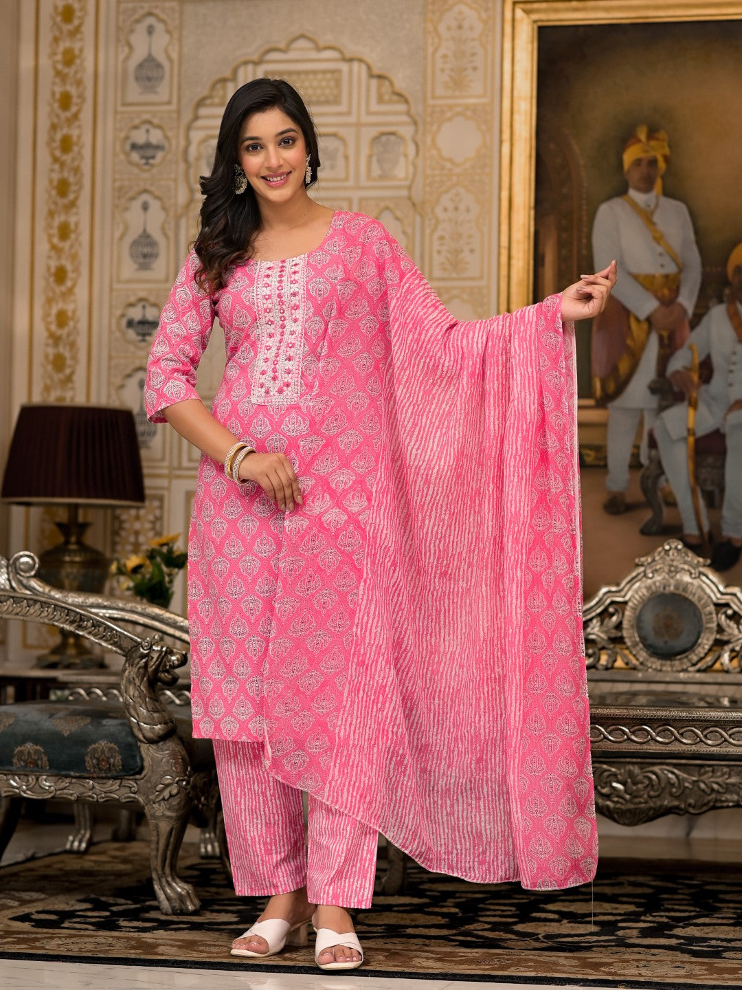 Women's Pink Cotton Print Kurta, Pant And Dupatta Set - Juniper