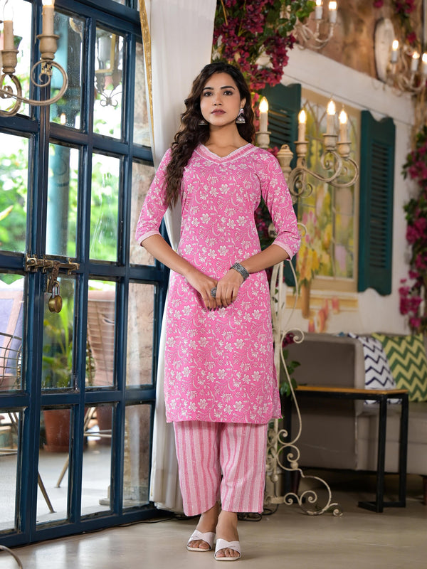 Pink Floral Printed Cotton Kurta Set With Lace