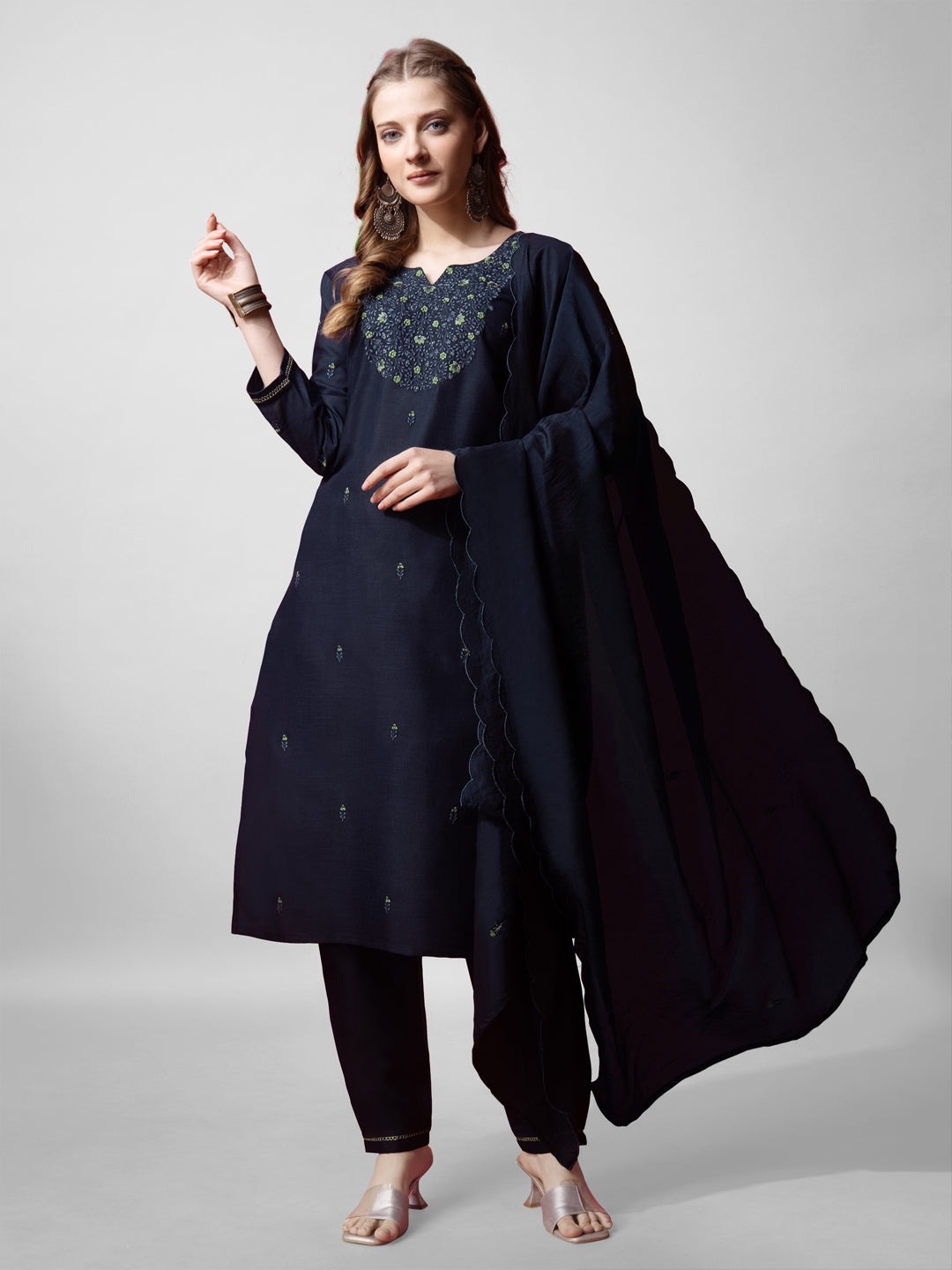 Women's Navy Blue Cotton Blend Embroidered Kurta Set - Jyoti Fashion