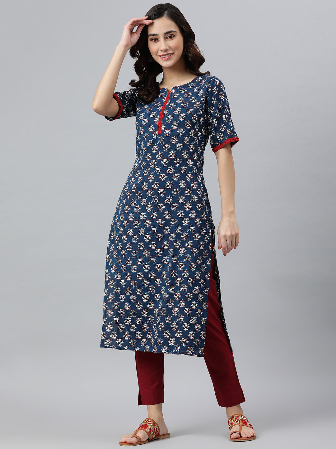 Women's Blue Rayon Kurta - Janasya