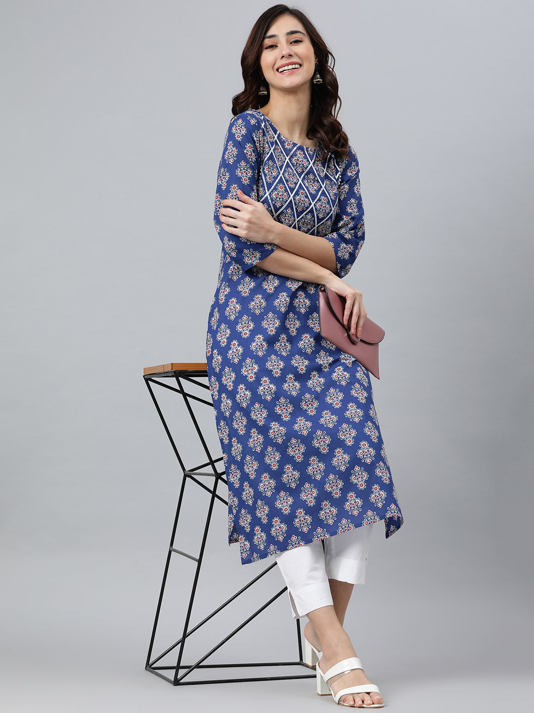 Women's Blue Cotton Kurta - Janasya