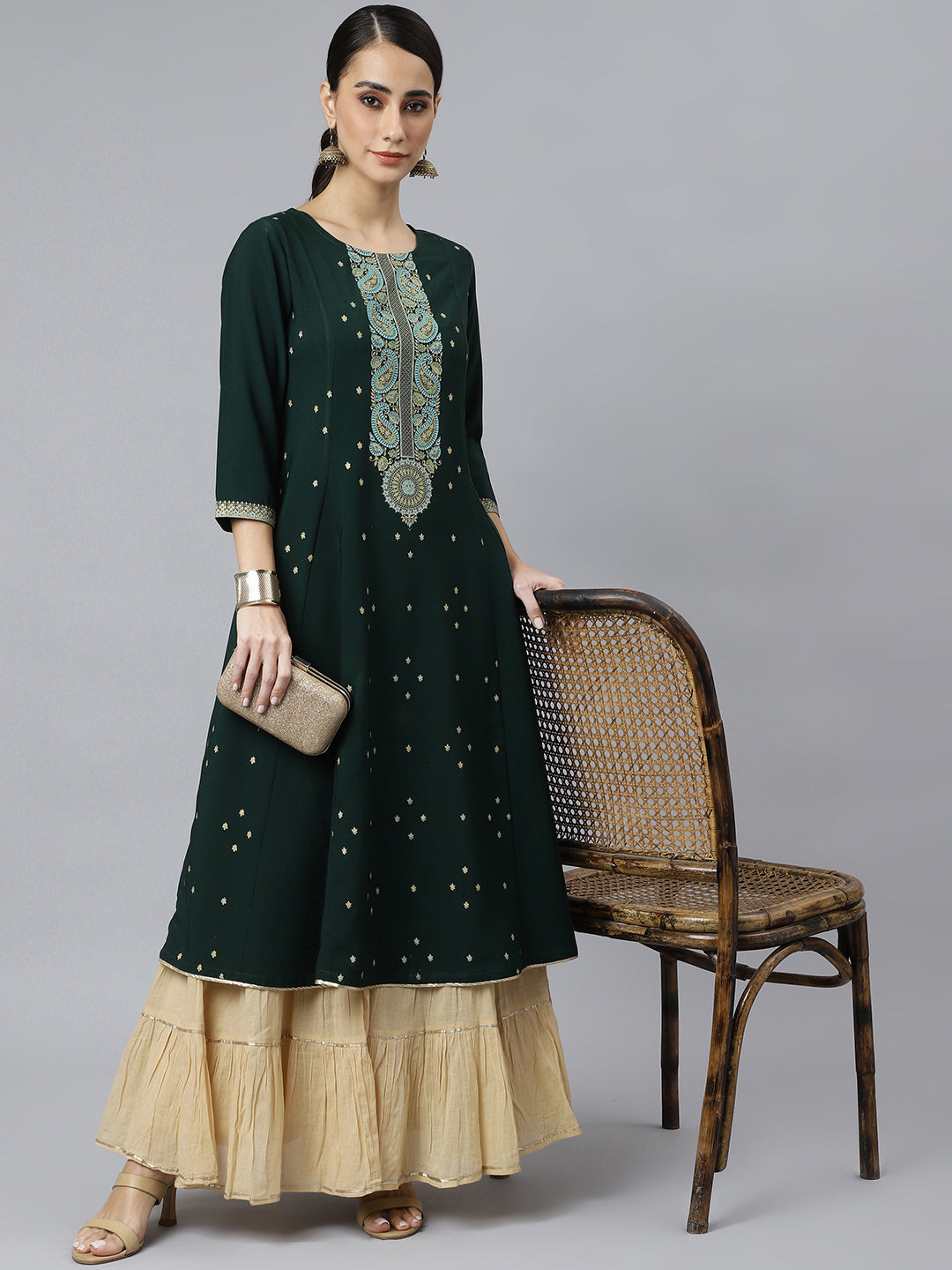 Women's Green Rayon Foil Print Straight Kurta - Janasya