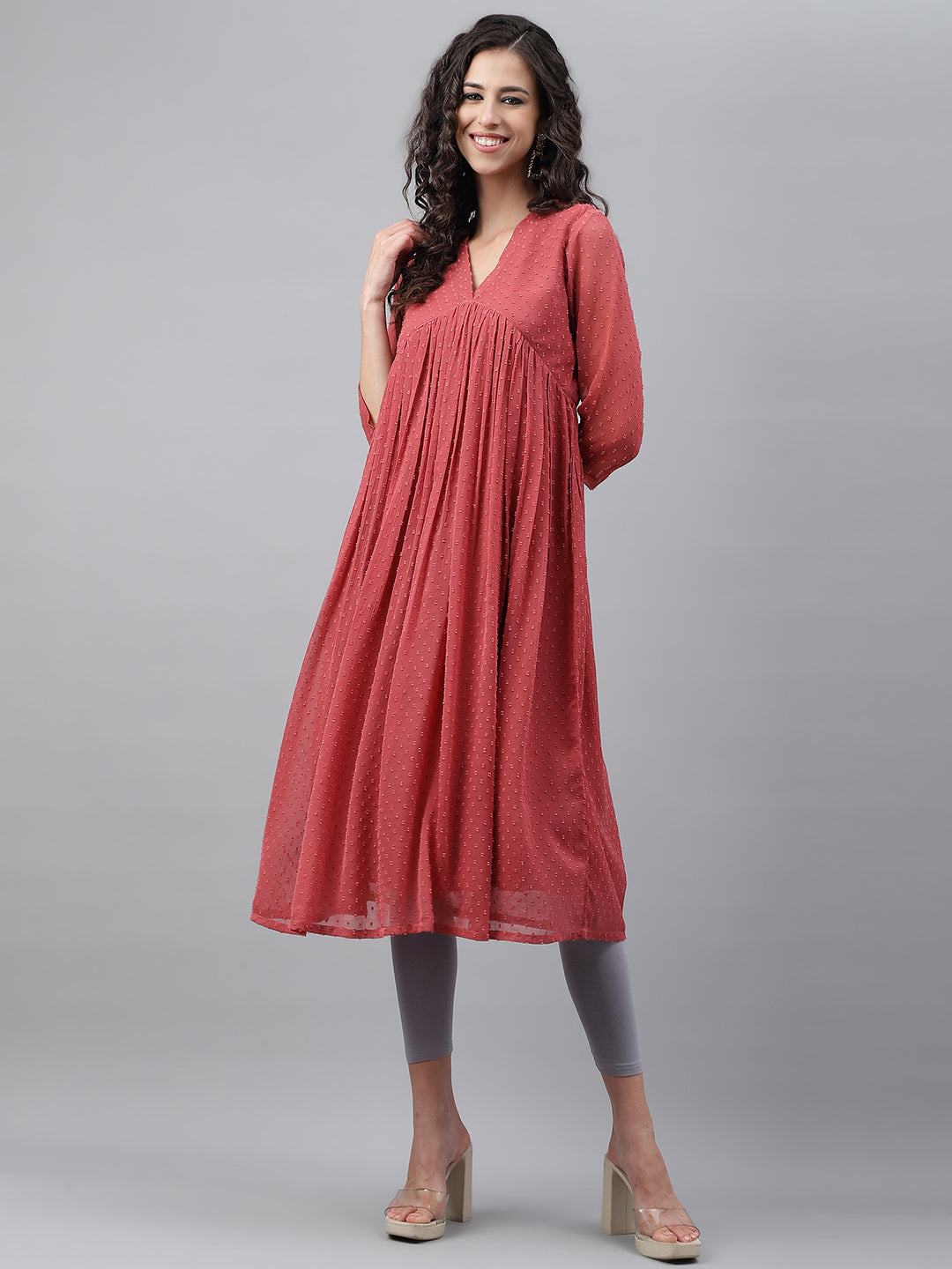 Women's Pink Dobby Chiffon Kurta - Janasya