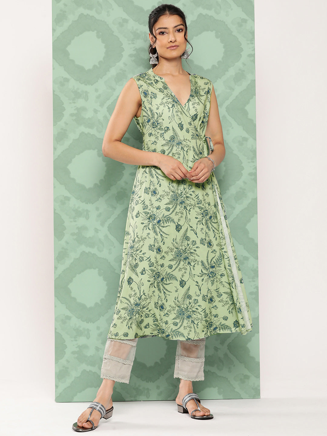 Women's Light Green Crepe Kurta - Janasya