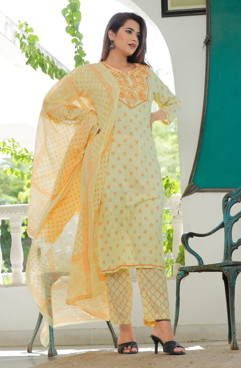 Women's Yellow Viscose Rayon Round Neck Kurta Pant And Dupatta Set - Girbana