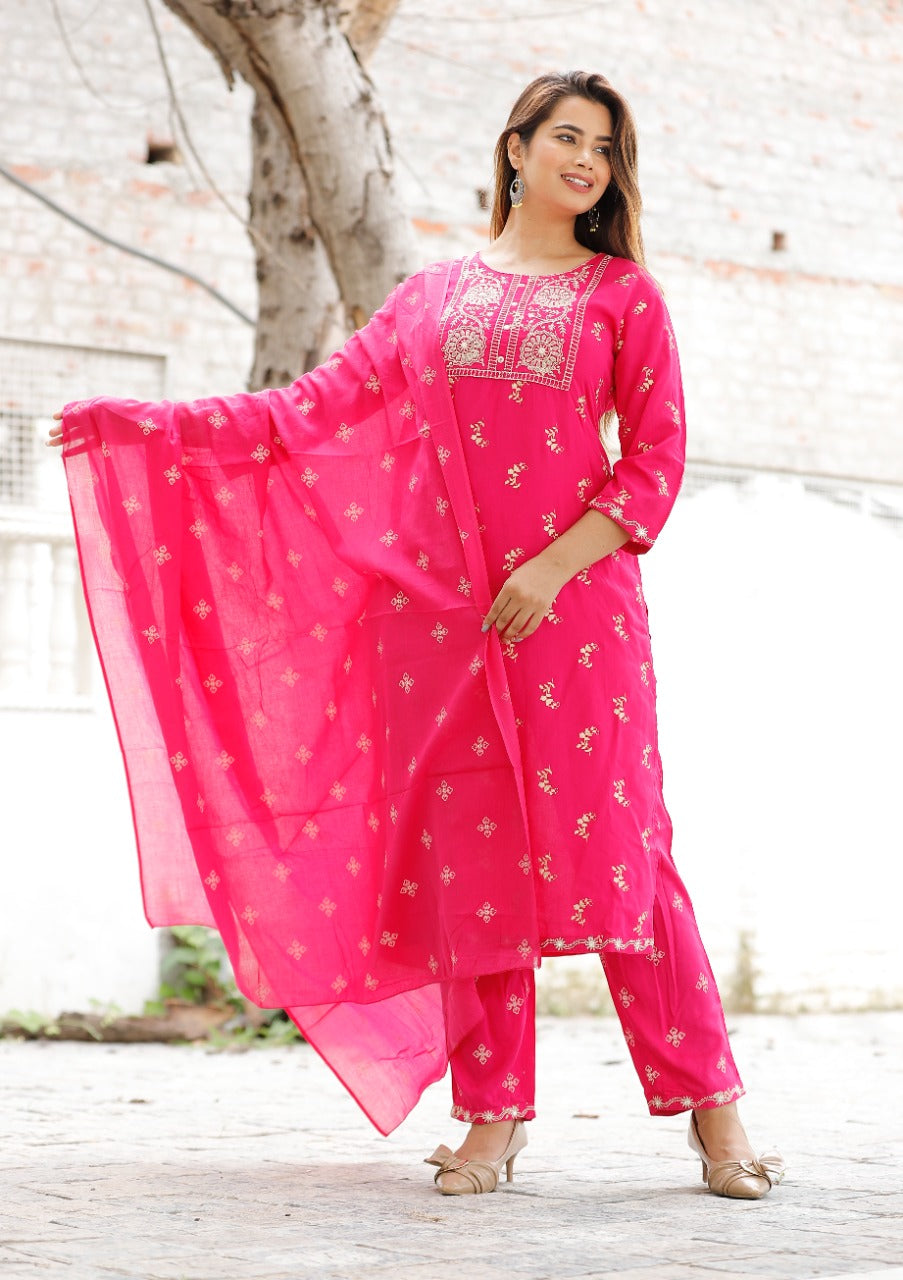 Women's Pink Viscose Rayon Round Neck Kurta Pant And Dupatta Set - Girbana