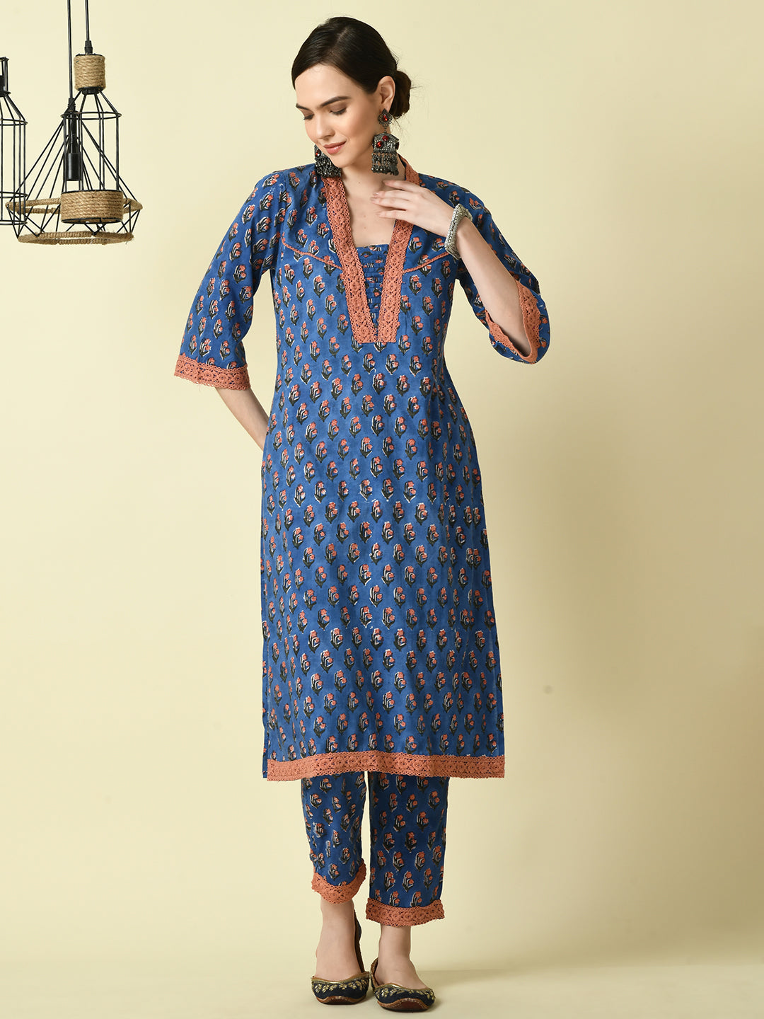 Women's Blue Straight Printed Kurta - Myshka