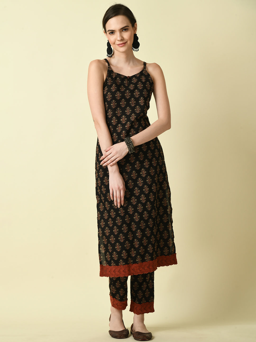 Women's Black Straight Printed Kurta - Myshka