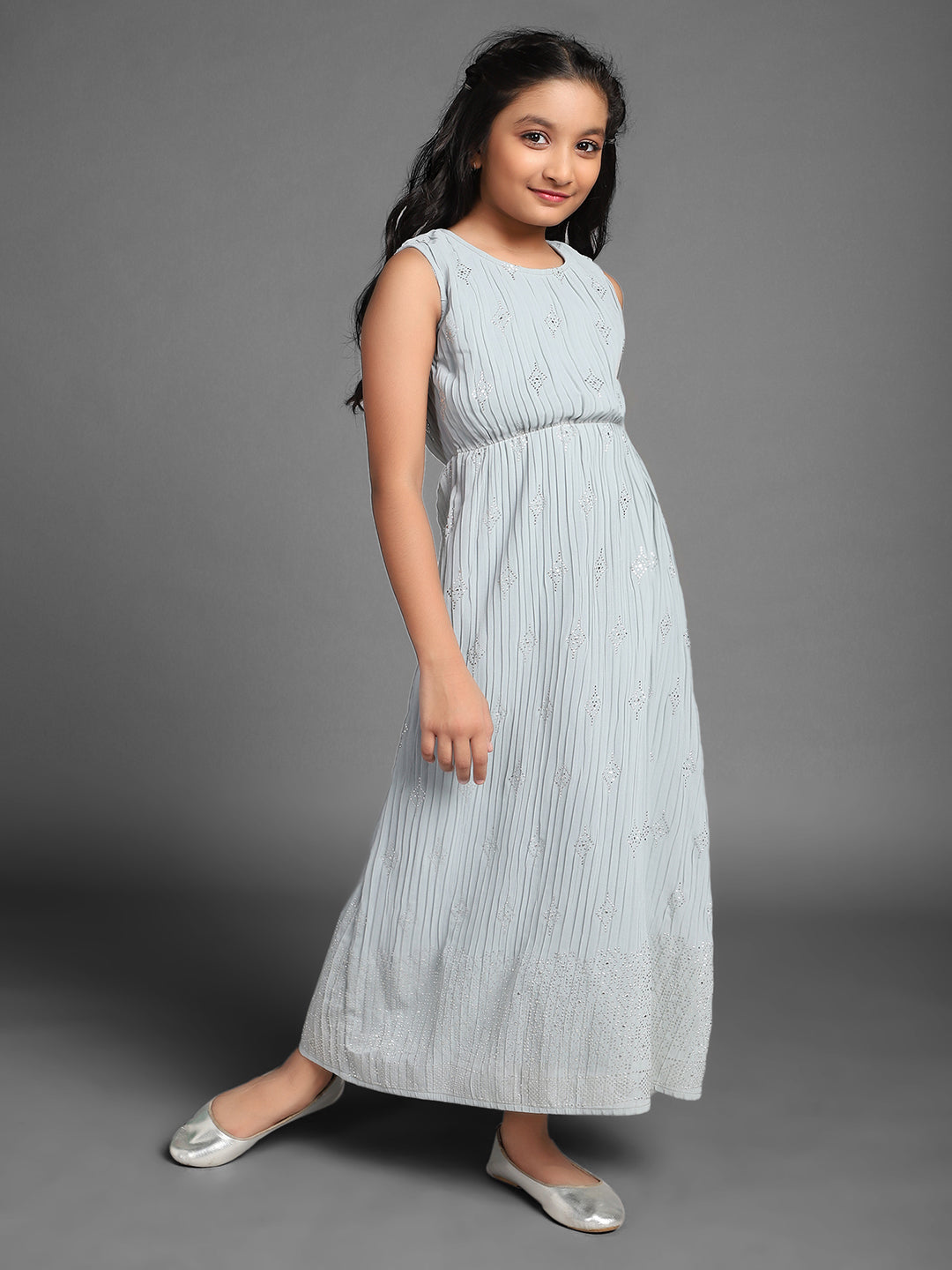 Girl's Grey Embellished Pleated Design Maxi Dress - Aks Girls