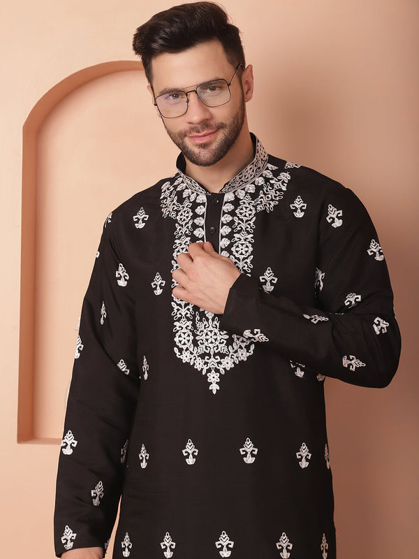 Men's Black Chikankari Embroidered Kurtas - Taantav