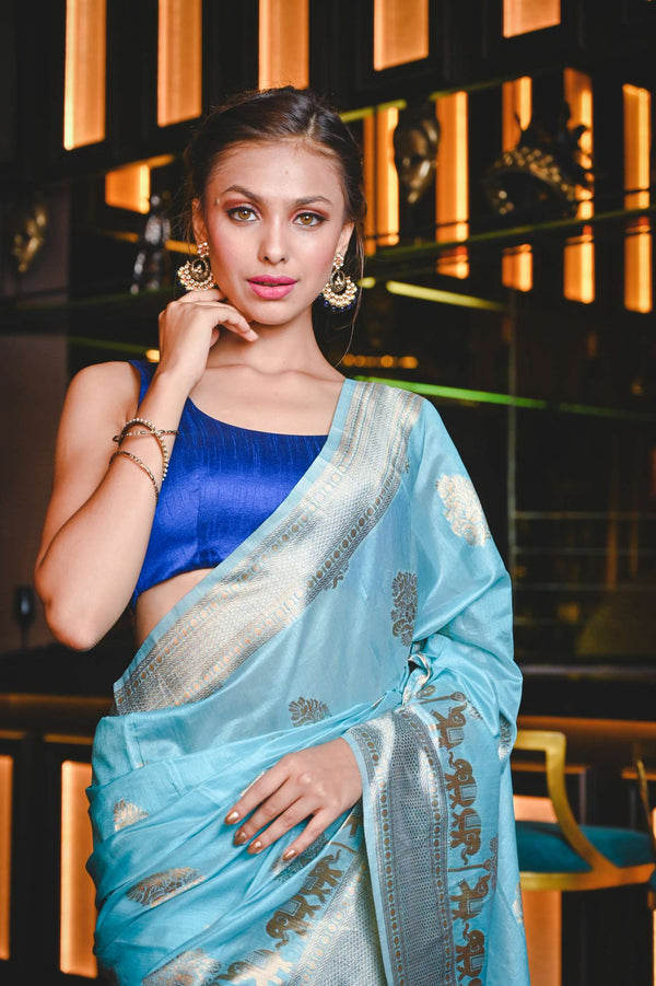 Women's Baby Blue Maheshwari Silk Saree - Karagiri