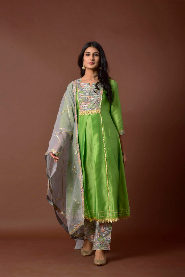 Women's Green Chanderi Silk Suit Set - Kiswah