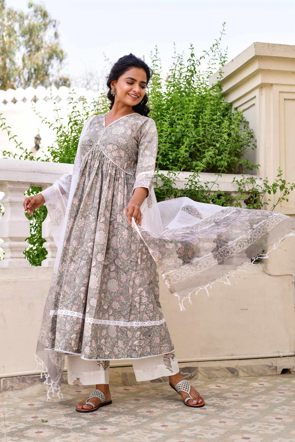 Women's Charisma Grey and Peach Anarkali - Kiswah