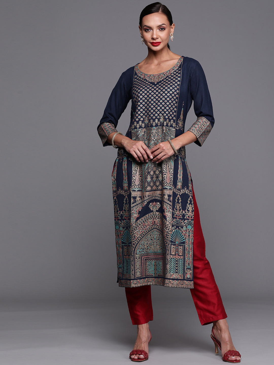 Women's Navy Blue  Foil Printed Straight Kurtas  - Indo Era