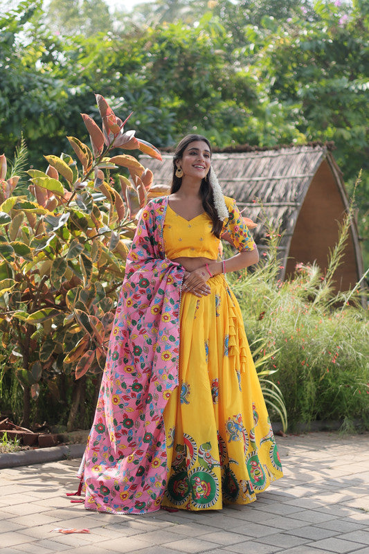 Women's Dolla Silk Yellow Lehenga Set - Aastha Fashion