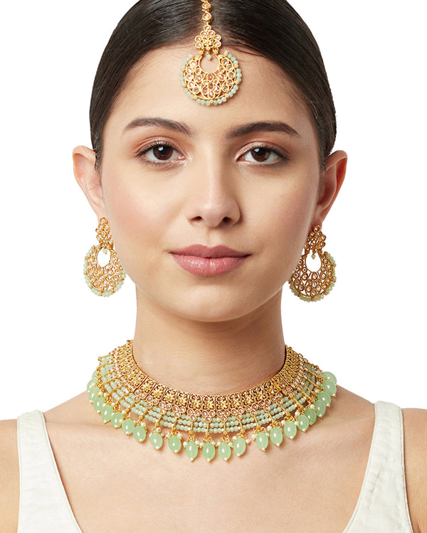 Women's Gold Oppulence Gold Plated Maang Tika Set With Tumble Beads - Voylla