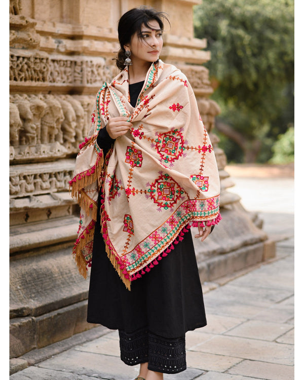 Women's Beige Floral Motifs Aari Heavily Embroidered Khadi Shawl/Dupatta With  Rani Tassel Lace - MESMORA FASHION