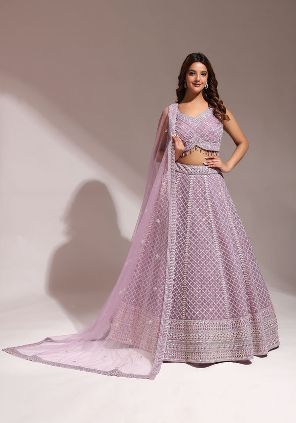 Women's A Luxurious Collection Of Exquisite Embroidered Lahengas For The Discerning Women - Phenav