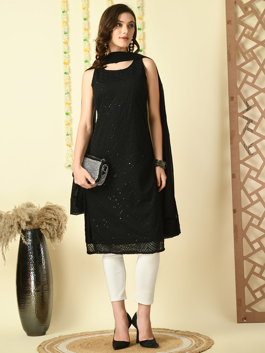 Black Georgette Sleeveless Straight Party  Kurta With Dupatta Set - Myshka